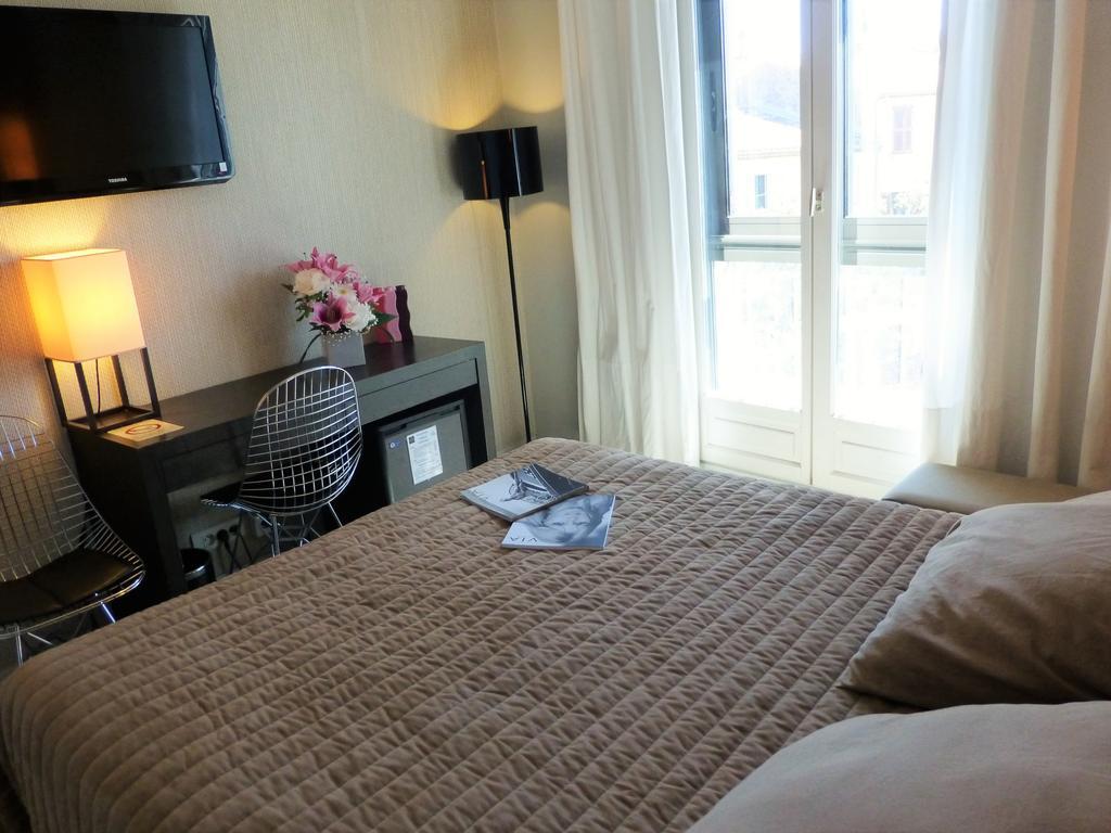 Bliss Hotel โคโกแล็ง ภายนอก รูปภาพ