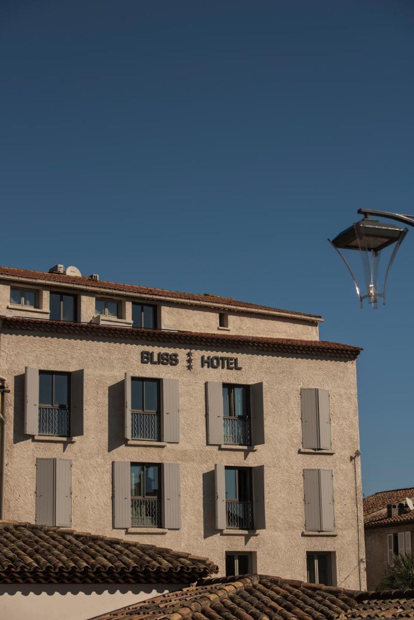 Bliss Hotel โคโกแล็ง ภายนอก รูปภาพ